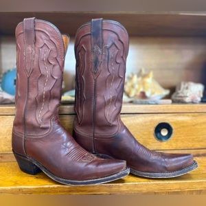 Grace Lucchese snip toe. 7.5